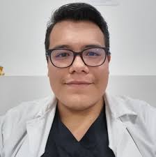 Dr. Alfredo Lemuel López Martínez opiniones