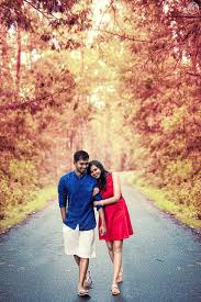 A Little Bit Of Tam Bram A Little Bit Of Dj A Wedding That Covered All Of It Pre Wedding Photoshoot Outdoor Wedding Photoshoot Poses Prewedding Photography