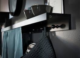 Hauskoja Ideoita Ikea Tauluhyllyista Bild Leiste Ikea Ideen Selbstgebauter Kleiderstander
