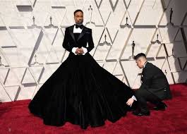إسلام إبراهيم وزينب غريب عاملين قلق على الريد كاربت في ختام مهرجان الجونة 😄#gff20#onتغطية خاصة مع لميس الحديدي. Ø¥Ø³Ù„Ø§Ù… Ø¥Ø¨Ø±Ø§Ù‡ÙŠÙ… Ù„ÙŠØ³ Ø§Ù„Ø£ÙˆÙ„ Ø£ØºØ±Ø¨ Ø¥Ø·Ù„Ø§Ù„Ø§Øª Ø§Ù„Ù†Ø¬ÙˆÙ… Ø§Ù„Ø±Ø¬Ø§Ù„ Ø¹Ù„Ù‰ Ø§Ù„Ø³Ø¬Ø§Ø¯Ø© Ø§Ù„Ø­Ù…Ø±Ø§Ø¡ ØµÙˆØ± Ø§Ù„Ù…ØµØ±ÙŠ Ø§Ù„ÙŠÙˆÙ…
