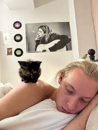 ❤️ 1 year loving you and many more to come ❤️