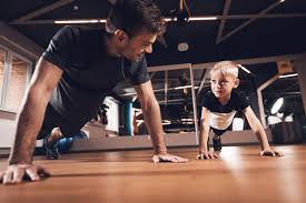 Diese übung stärkt neben den unteren rückenmuskeln auch die muskeln der oberschenkel und des gesäßes. Altersgerechtes Training Mit Kindern Und Jugendlichen Trainingsprozess