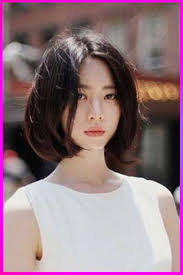 Who says women with round face shapes can't wear their hair short? Hottest Short Blonde Haircuts For Asian Womens With Round Face In 2020 Korean Short Hair Asian Short Hair Short Hair Styles