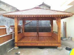 Berada di tengah hutan, bukit saung bambu tawarkan suasana yang berbeda. Tukang Saung Gazebo Rumah Kayu Di Bsd Serpong Tukang Saung Gazebo Rumah Kayu Di Bsd Serpong