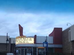 Outside Enterance Picture Of Chicago Improv Schaumburg