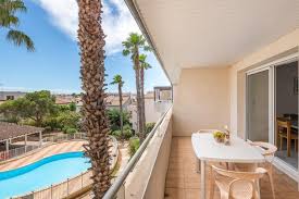 Moving coordinator had to call a local guy to come and put schrank together correctly. Residence Residhotel Mayflower Le Grau Du Roi Aktualisierte Preise Fur 2021