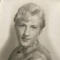 Mandy Carmack's Instagram, Twitter & Facebook