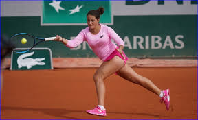 / petra kvitová è una tennista ceca, una campionessa che ha resistito a un'aggressione con petra kvitová iniziava nel 2008 a parigi dove sconfisse una top 50, la numero 30 anabel medina garrigues. Stralcio Di Intervista A Flavia Pennetta Sulla Gazzetta Del Mezzogiorno Con Accenni Alla Vittoria Del Doppio Al Roland Garros Di Eleonora Alvisi E Lisa Pigato Il Tennis Femminile