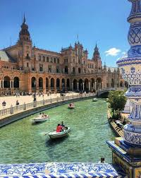 El sevilla fc se ejercitó este domingo pensando en la cita del martes en el wanda. Study Abroad In Seville Spain And Visit The Plaza De Espana Places To Travel Sevilla Spain Spain Travel