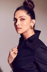 Deepika Padukone Biography Wiki Height Age Boyfriend And More Beautiful Bollywood Actress Bollywood Actress Deepika Padukone