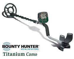 Metal detecting is an exciting hobby, and you never know what you're going to dig up when you get a signal. Bounty Hunter Titanium Camo Metalldetektor Bounty Hunter Metalldetektor Kaufen Metalldetektoren Beim International Detector Center