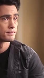 OH MY GOD. #fyp #foryou #foryouoage #fypage #neverhaveiever #college #need  #community #cheap #brokearm #swimming #scholarship #paxtonhallyoshida  #netflix #omg