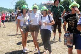 Der ideale begleiter für alle festivalbesucher, brass fans und solche, die es noch werden wollen. Woodstock Der Blasmusik 2019