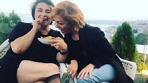 Toplam 68 esra dermancıoğlu haberi. Esra Dermancioglu Ndan Selulit Pozu Magazin Haberleri