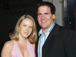 Today, they have three children, and try to keep their family shark tank star mark cuban and his wife tiffany have been married since 2002. A Look Inside The Marriage Of Mark Cuban And His Wife Tiffany