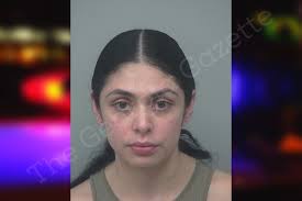 Daisy Remigio's Instagram, Twitter & Facebook