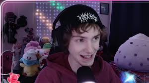 Dakota Blake (@kotaisreal) is LIVE