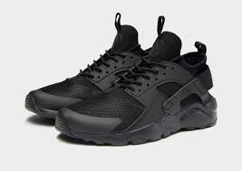 Textile and synthetic leather upper for lightweight comfort neoprene overlays provide a supportive fit. Shop Den Nike Air Huarache Ultra Junior In Schwarz