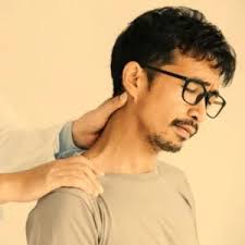 Ditch the Meds! Chiropractic Care for Headaches & Migraines