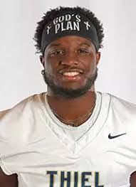 Justin Logan's Instagram, Twitter & Facebook