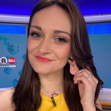 Broke out the Peeps earrings for tonight's newscast 🐰 Happy Easter!