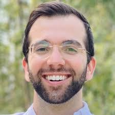 Robert Nowell's Instagram, Twitter & Facebook