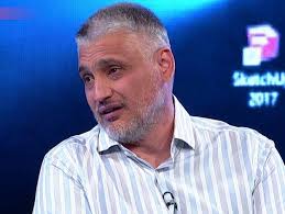 NE ZNA GDE BIJE! Tuga UNIŠTILA Čedu Jovanovića, javno zapomagao i jednom  pesmom otkrio kako se oseća (VIDEO)