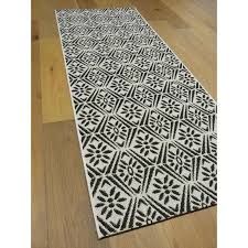 Tapis Ideal Pour La Cuisine A Motifs Vintage Noir Et Blanc Tisse A Plat Facile A Nettoyer Collection Essenza 80x200cm Tapis Cuisine Tissu Tapis Cuisine