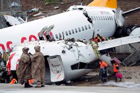 Pegasus airlines plane crash b737,i̇stanbul sabiha gökcen airport 2020 detailed animation ethiopia plane crash, ethiopia airlines b737 max crashes after takeoff, addis ababa airport xp11. Airline Seeks Answers In Istanbul Plane Crash That Killed 3 Pbs Newshour