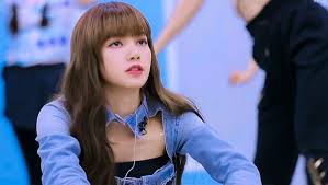 L On Twitter Korean Girl Groups Korean Girl Lalisa Manoban