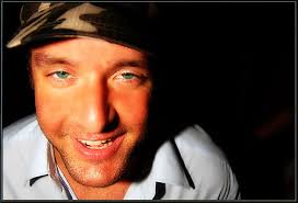 Tövisházi Ambrus musik, videor, statistik och foton