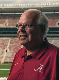 How Eli Gold became the voice of Alabama football