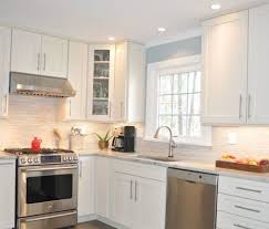 Pin By Maritza Quichca On Decoraciones De Cocinas Vintach Affordable Farmhouse Kitchen Best Kitchen Cabinets Luxury Kitchen Cabinets