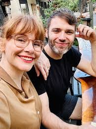 Julia Towne's Instagram, Twitter & Facebook