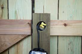 Diy Wood Privacy Fence With Accent Lighting Hammer Moxie