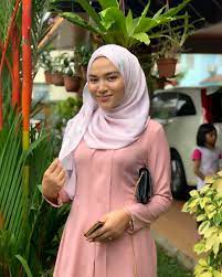 Pin Pada Aum