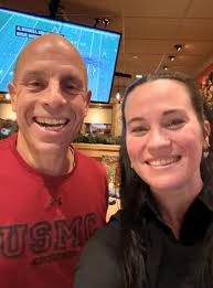 Aus-some team, food, and hospitality here at the Ankeny, Iowa Outback  Steakhouse! I had the chance to connect with some of our amazing Outbackers  here who bring our brand to life every