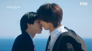 🔥正式預告🔥, 🎬日本BL影集《失焦的深度》6月20日起，每週五晚上20點播出👉https://pse.is/7rewk9,  🎬Watch《Depth of Field》on GagaOOLala👉https://pse.is/7rewpw, 【影集簡介】,  喜愛音樂的早川秀一郎從小就不被周遭理解，這天他在學校屋頂遇見紺野遼平，雖然同學都說紺野很可怕、很難開口向他搭話。但在早川的眼中，沉浸在攝影世...