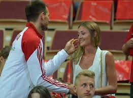 Find records for bartosz's phone number, address, email & more. Liga Swiatowa Polska Rosja 0 3 Zobacz Jak Bawili Sie Nasi Kibice W Spodku Galeria Zdjec Sportowy24 Pl
