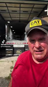 Happy Friday! #truckertok #farmtok #owneroperator #pennsylvania  #379peterbilt #bucketlife #mactrailers #fyp