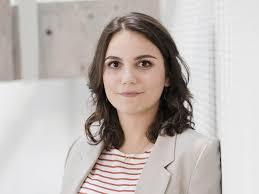 Für die Tagesschau berichtet: Carla Reveland