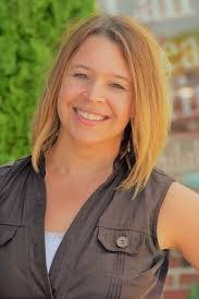 Donna Gasper's Instagram, Twitter & Facebook