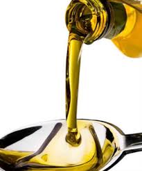 The best hair serum for you depends on your hair type. The Difference Between Hair Oil And Serum Naturallycurly Com