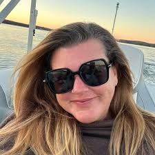 Anyone using Starlink for internet service, Camden side of the lake?