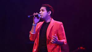 Karthik (born 7 november 1980) is an indian playback singer. Singer Karthik Faces Allegations