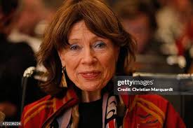 34 Photos & High Res Pictures