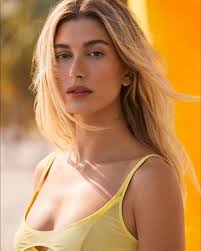 Hailey Bieber