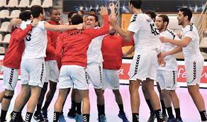 يقول جوهر نبيل، كابتن منتخب مصر السابق لكرة اليد والمتوج ببطولة العالم للشباب في عام 1993، خلال حديثة لبي بي سي عربي، إن القاعدة الجماهيرية للعبة انتشرت منذ نهاية الثمانينيات وبداية التسعينيات من القرن الماضي عندما قرر حسن مصطفى رئيس الاتحاد. Ø§Ù„Ù…Ø²Ø§Ø±Ø¹ÙŠÙ† Ø¯Ø²ÙŠÙ†Ø© Ù…Ø³Ø§Ø¹Ø¯Ø© Ø¨Ø·ÙˆÙ„Ø© Ø§Ù„Ø¹Ø§Ù„Ù… Ù„ÙƒØ±Ø© Ø§Ù„ÙŠØ¯ Ù„Ù„Ø´Ø¨Ø§Ø¨ Dsvdedommel Com