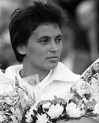 In 1964, a teenage Jimmy Connors got his hands