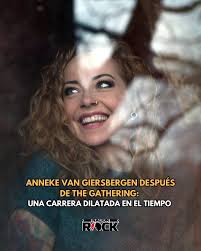 Anneke # 49, tomándose un cafecito o tecito durante una pausa de sus  labores de soa en el videoclip para “I Saw A Car”, perteneciente a su  quinta placa de estudio “